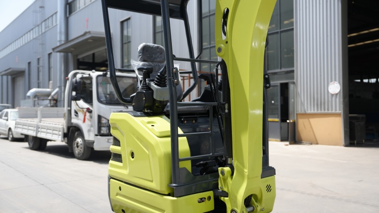 Chinese mini excavator factory