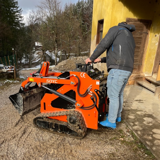 Skid Steer Loader