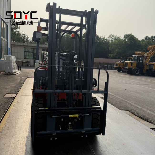 Xe nâng Diesel 2 tấn để bán