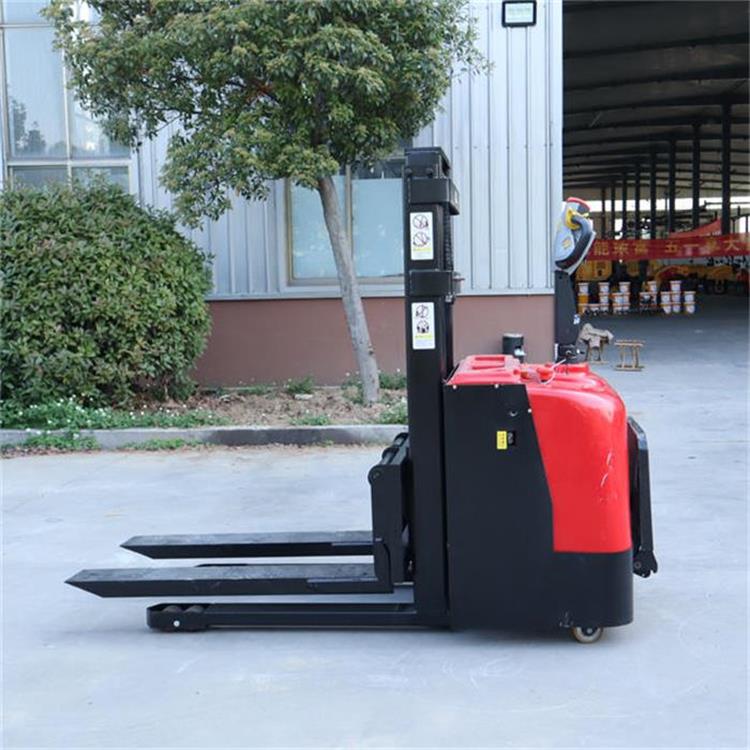 2T Electric Stacker