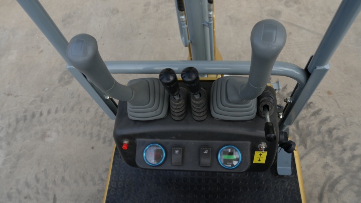 miniescavatore miniescavatore