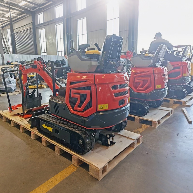 YC-12 1.2 ton mini excavator shipped in wooden crate