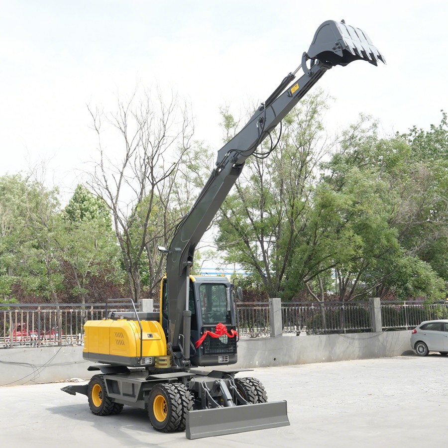 13 ton excavator