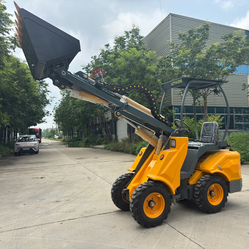 Compact wheel loader