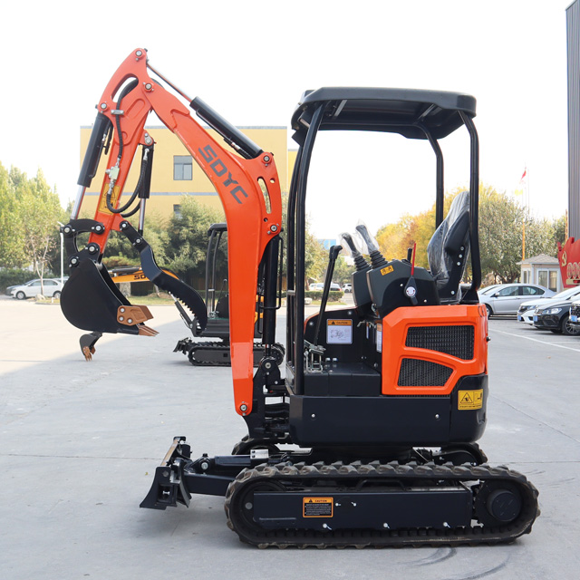 Máy đào Trung Quốc 2 tấn