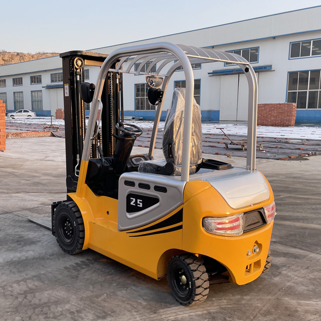 Xe nâng điện 2.5 tấn