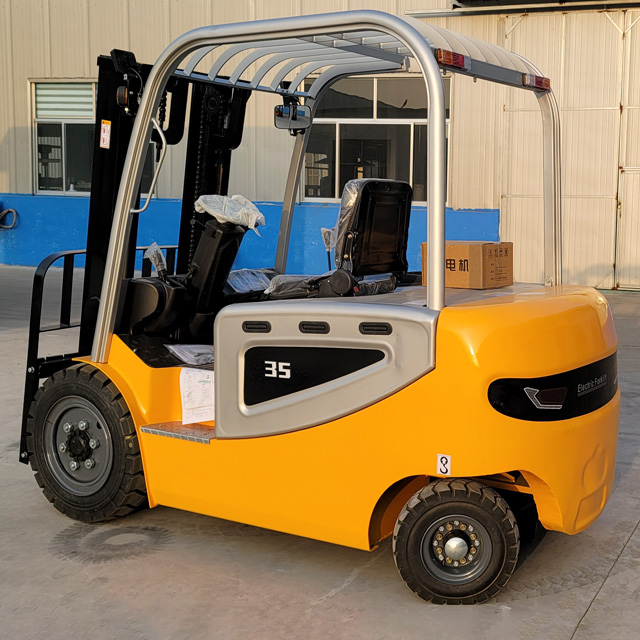 Xe nâng điện 3.5 tấn