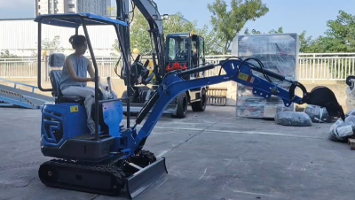 Mini excavator driving