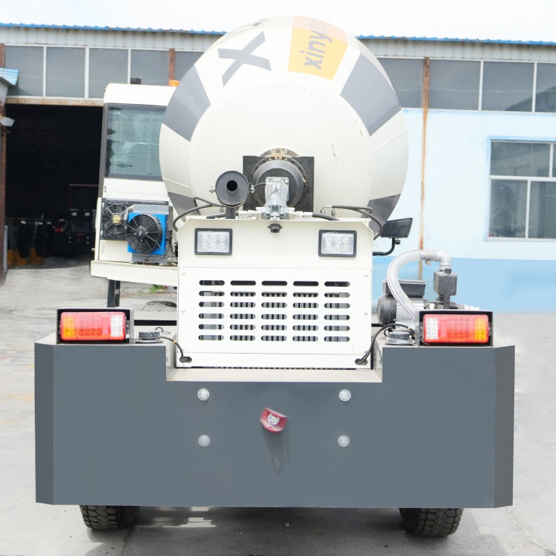 3.5 m ³ Concrete Mixer Truck