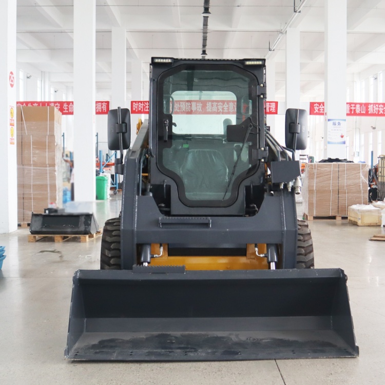 Skid Steer Loader