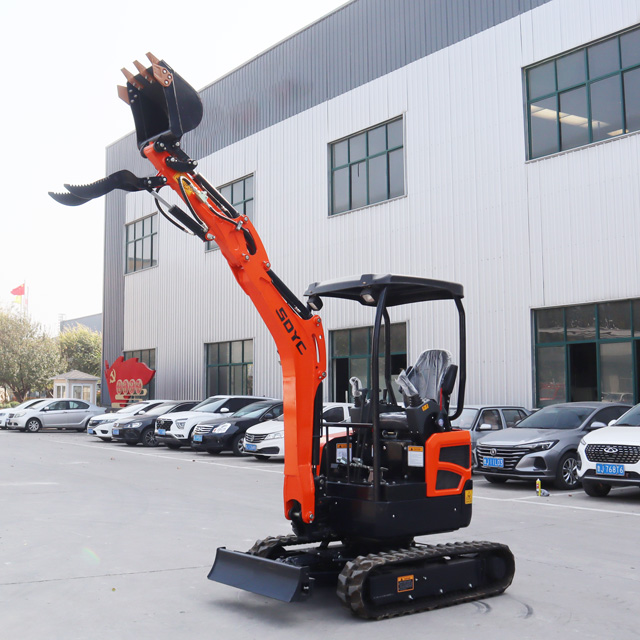 Máy đào Trung Quốc 2 tấn