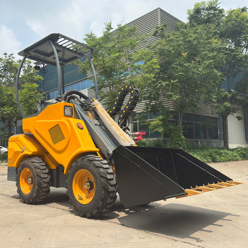 Compact wheel loader