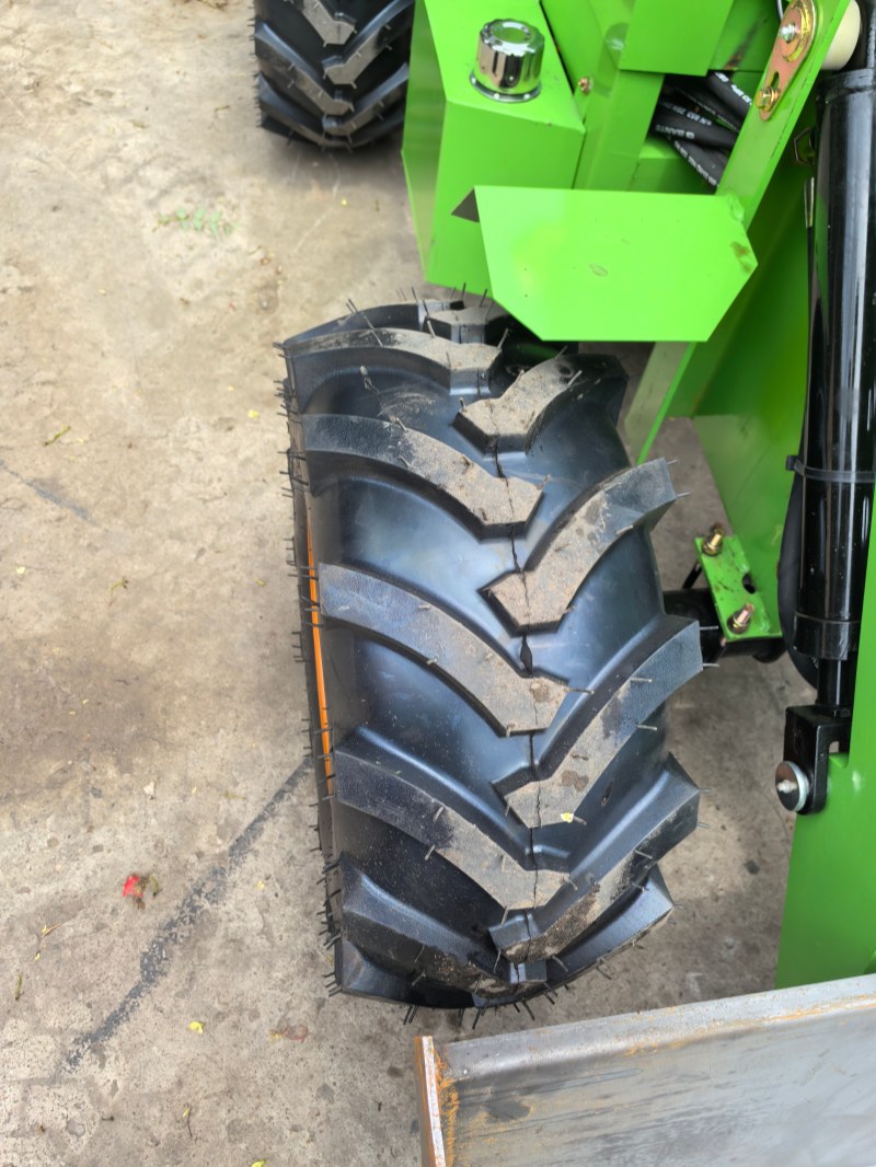 0.9 ton Loader Listrik