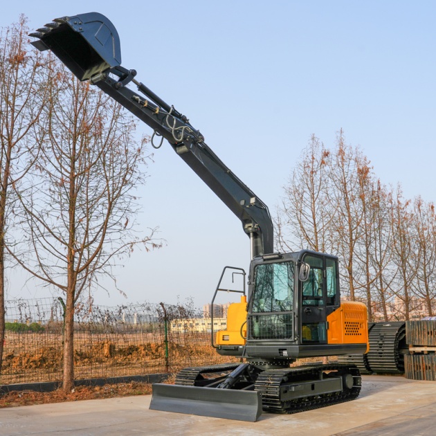 Escavatore da 8 tonnellate