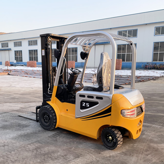 Xe nâng điện 2.5 tấn