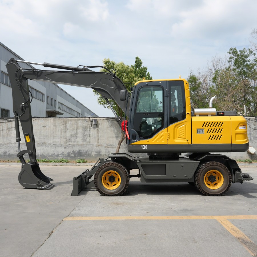 13 ton excavator