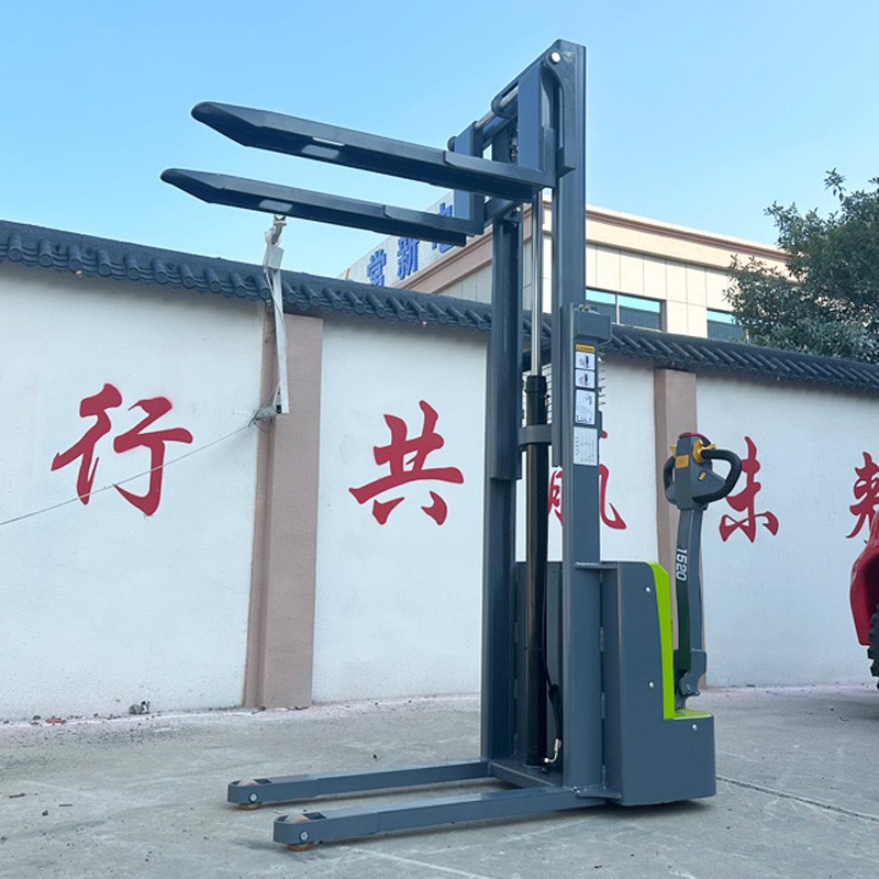 1.5 Ton Electric Stacker