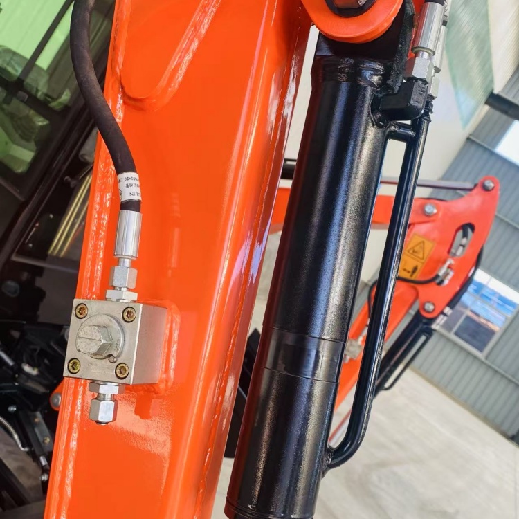 1.8 tonne excavator