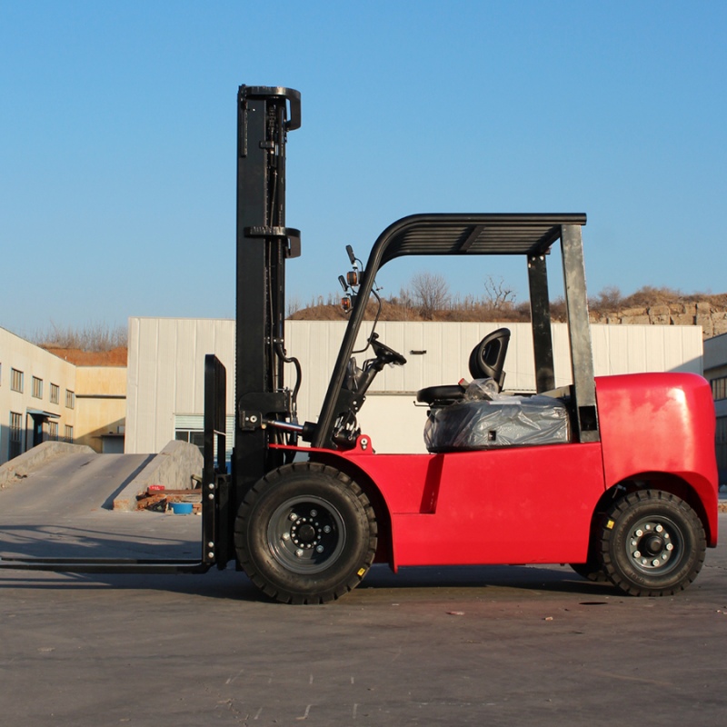 High end 5 ton diesel forklift